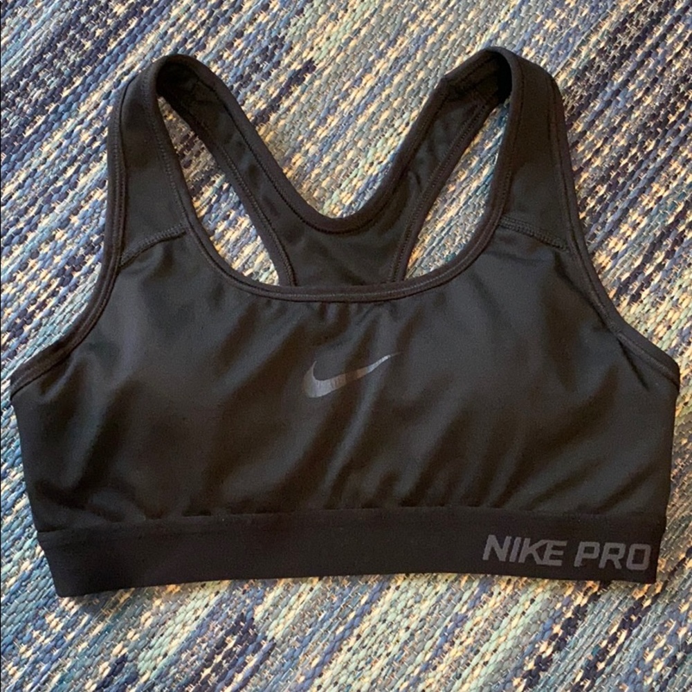 XS Nike Pro Sports bra